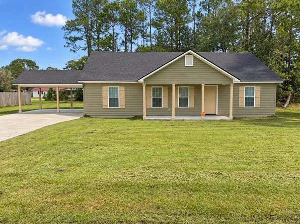 2004 Windsor Ave, Nashville, GA 31639