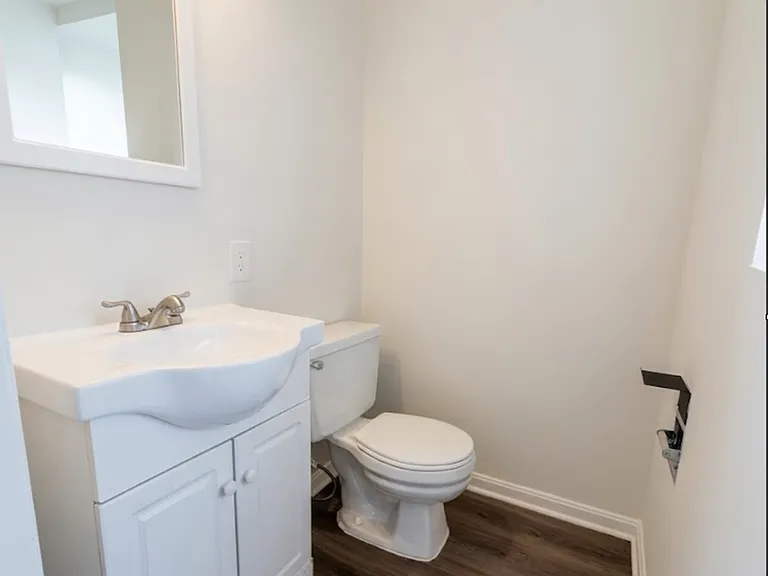 114 Drexel Dr — Photo 8