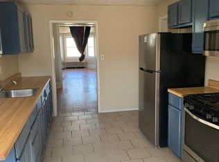 74 6th Ave #2, Troy, NY 12180