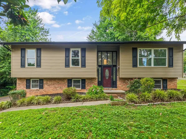 509 Banbury Rd, Knoxville, TN 37934