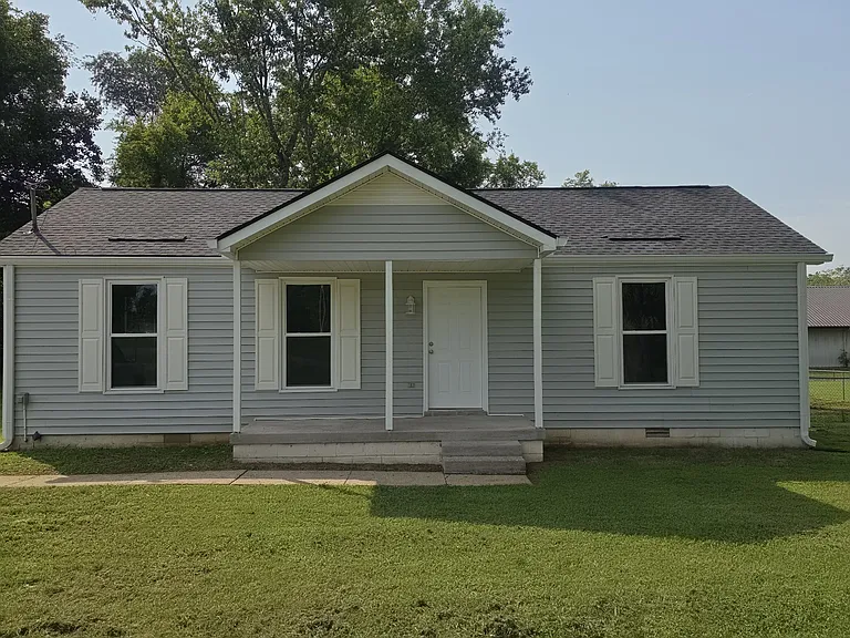6414 Amanda Way — Photo 1