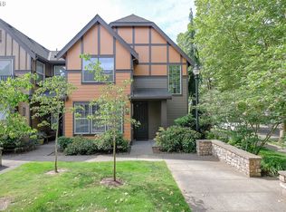 718 NE 70th Ave, Hillsboro, OR 97124