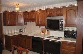 4th image of 1557 Redwood Dr