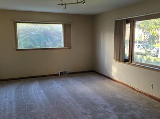 3431 S 25th St, Milwaukee, WI 53215