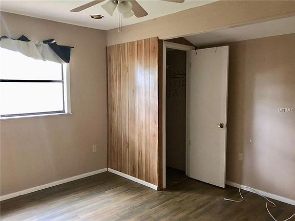5th image of 4444 Nelson Ave