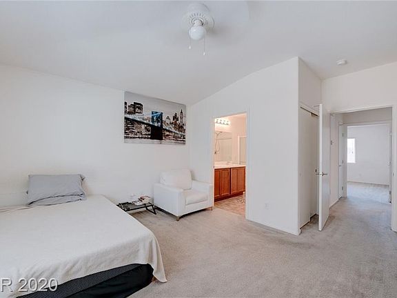 5th image of 5221 Sand Dollar Ave