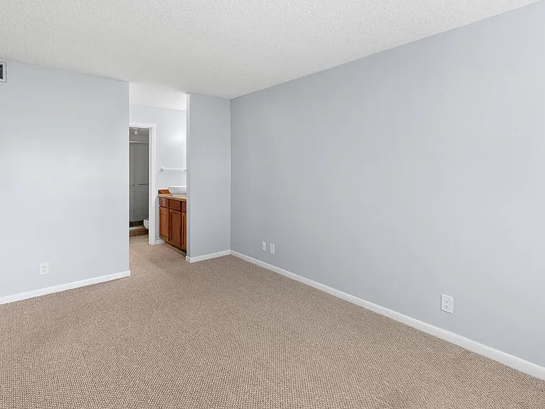 12962 Briarlake Dr #103 — Photo 12