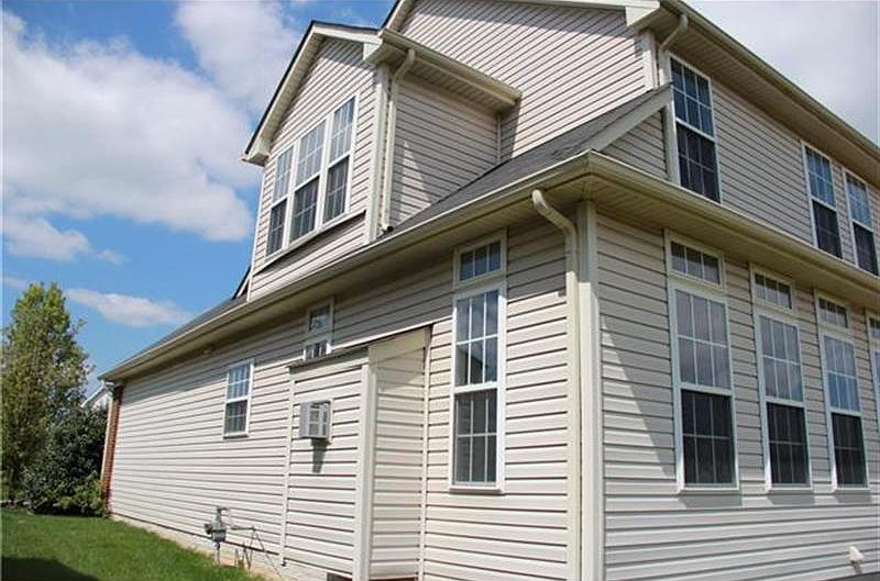 2nd image of 2636 Basingstoke Ln