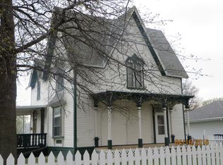 402 Maple St, Friend, NE 68359