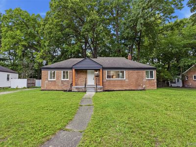 21161 Westhampton Ave, Oak Park, MI, 48237