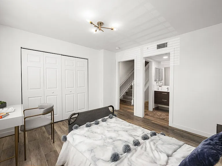 10X Weston — Photo 24