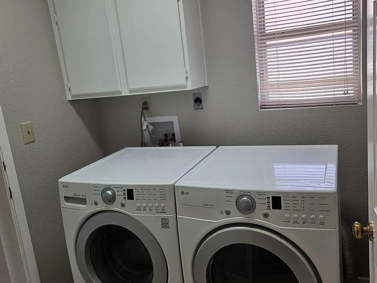 6435 Crystal Dew Dr — Photo 32