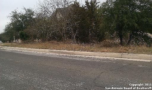 1st image of 7438 Moss Brook Dr