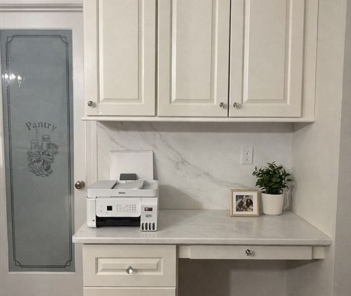 3rd image of 37 W Millbury Rd