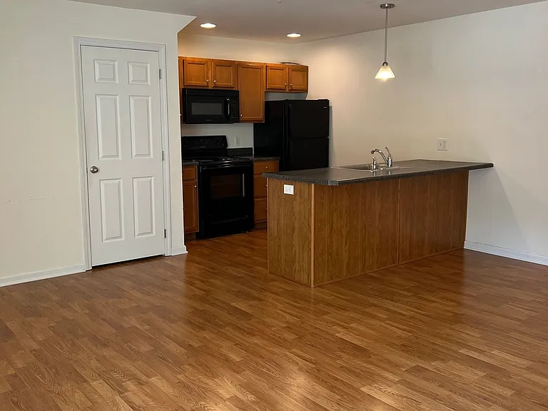 The Residence at Fort Hunter — Photo 8