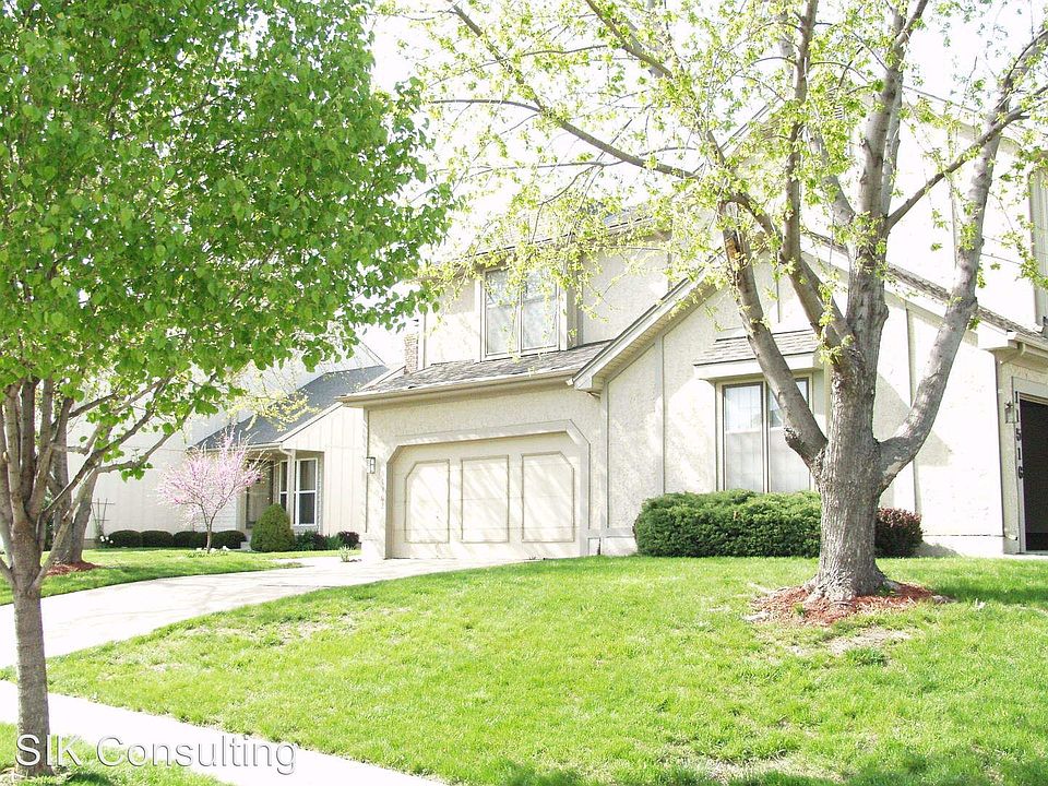 2nd image of 11516 Ballentine St