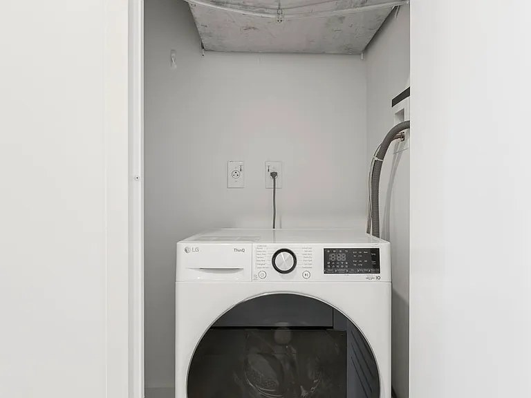 55 Broad St #1207 — Photo 6