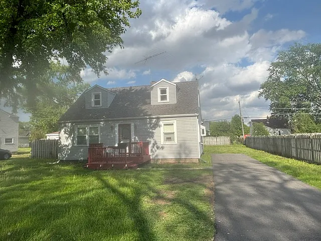 14441 Kolmar Ave — Photo 20