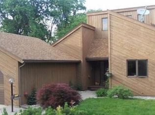 8655 Danneffel Rd, Watervliet, MI 49098