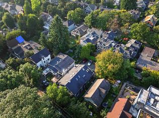 2343 W 7th Ave, Vancouver, BC V6K 1Y4