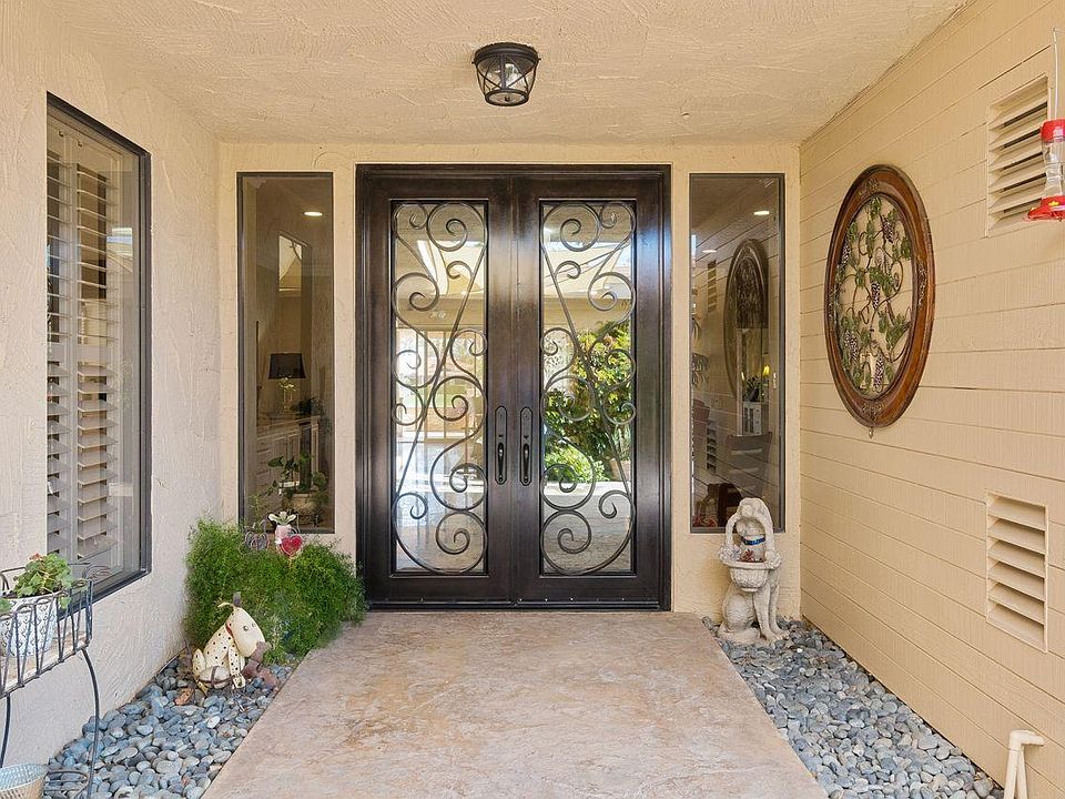 1st image of 44828 Oro Grande Cir