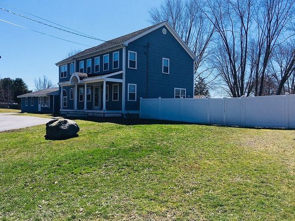 11 Smoke Rise Cir, Swansea, MA 02777