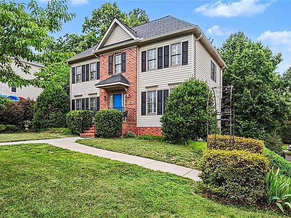 3rd image of 1181 Bent Grass Ln