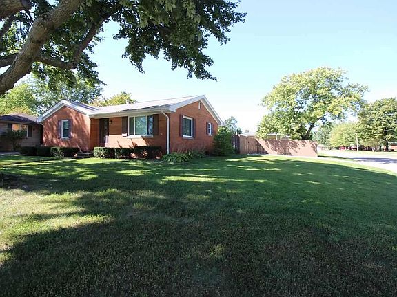 2nd image of 5216 Elmhurst Dr