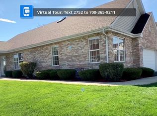 2752 Schooner Dr, New Lenox, IL 60451