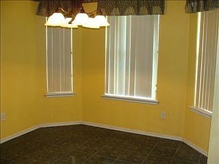 4th image of 13020 Almond Dr