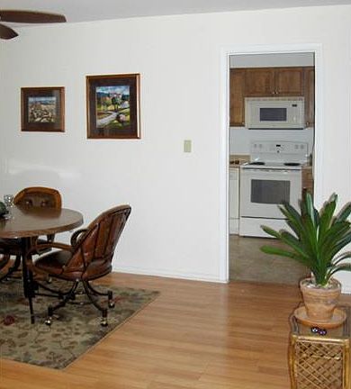 5th image of 12500 Edgewater Dr APT 1001