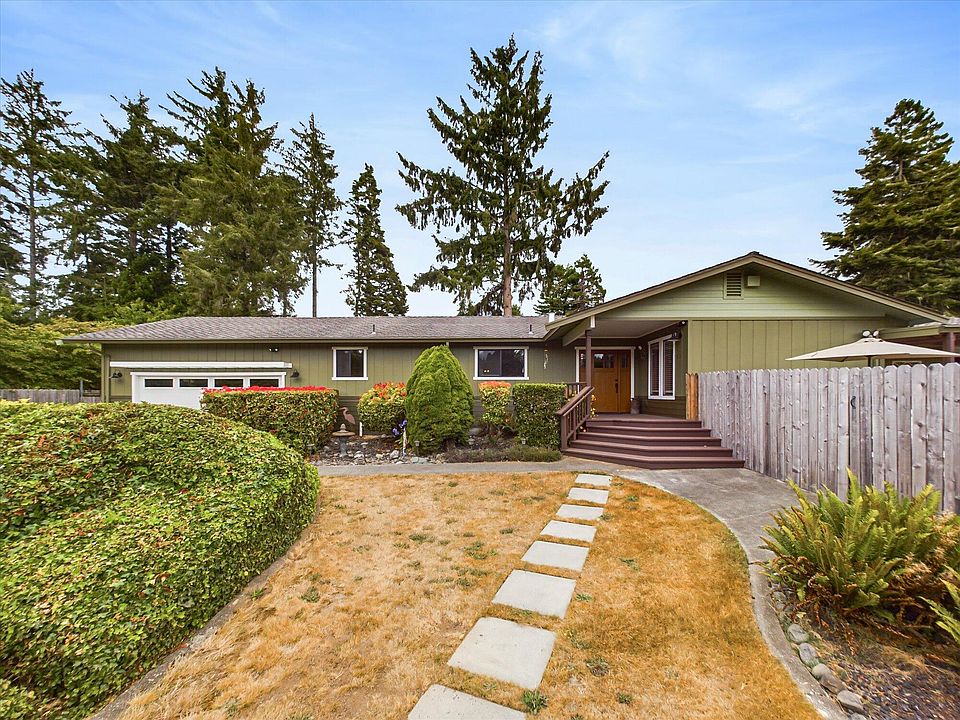 1st image of 6001 McKenny Ln