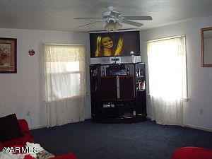 3rd image of 807 S 2nd Ave