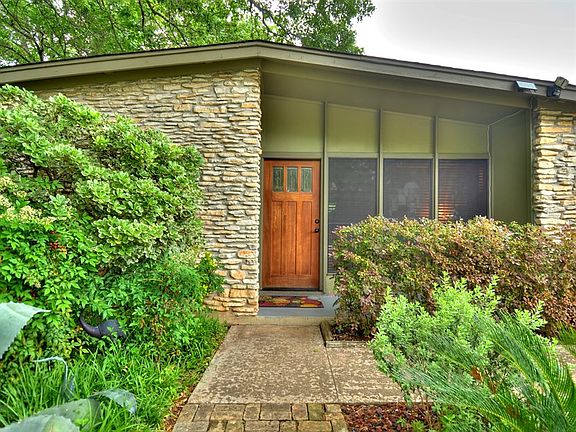 4th image of 5101 Creekline Dr