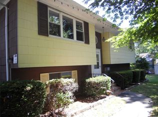 7 Westbury Dr, Sound Beach, NY 11789