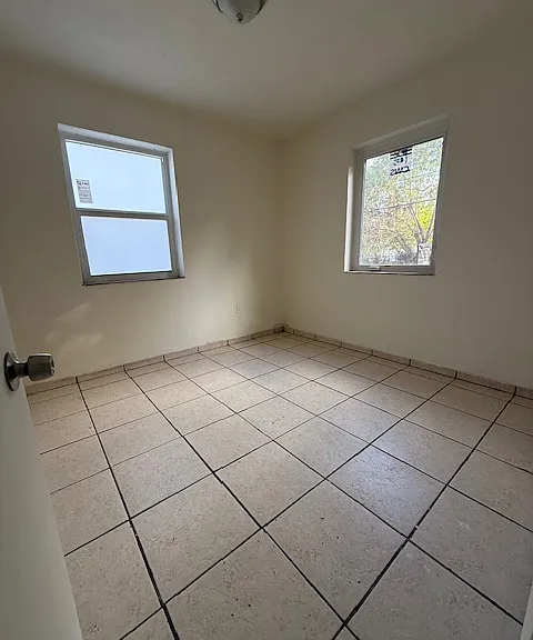 14620 Monroe St — Photo 7
