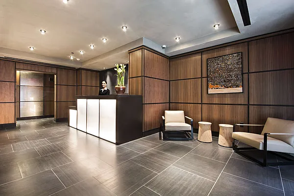 Rented by The Marketing Directors (Arias) | media 28