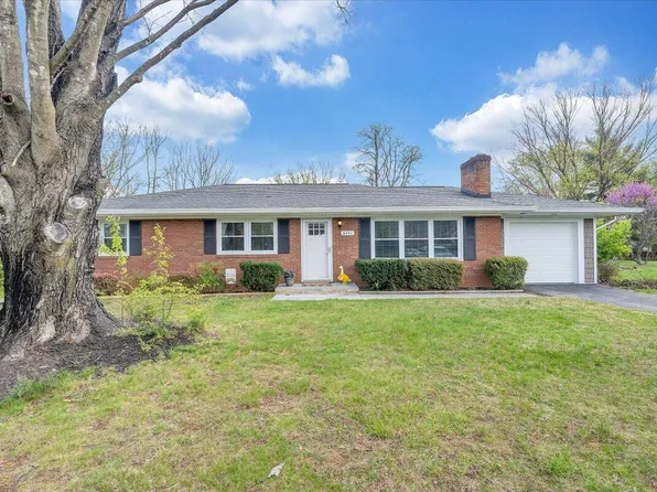6441 N Barrens Rd, Roanoke, VA 24019