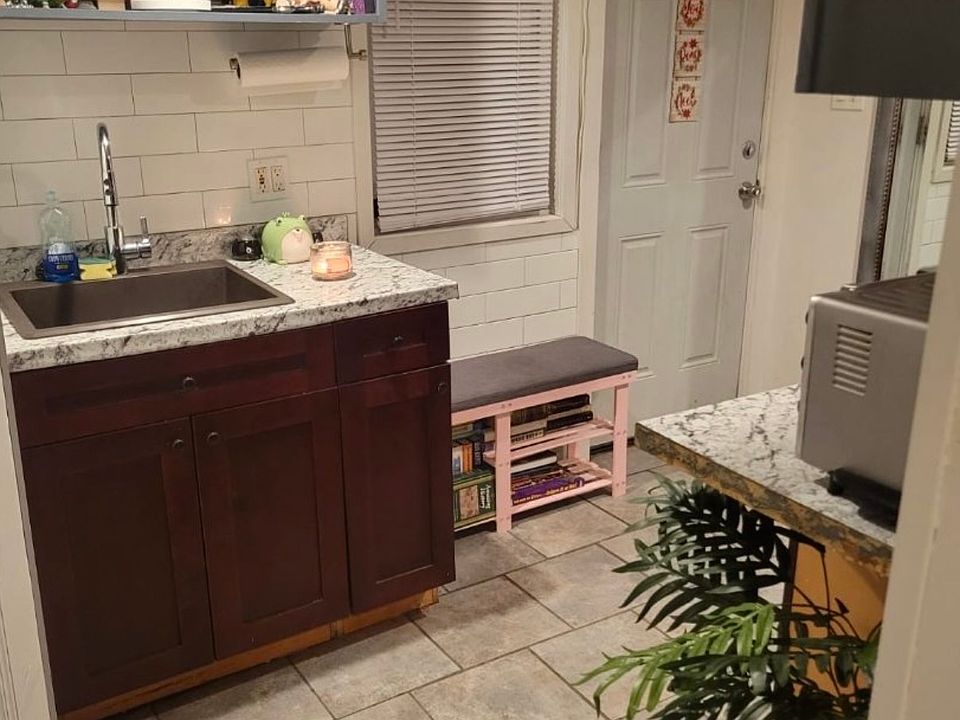 2nd image of 119 High St