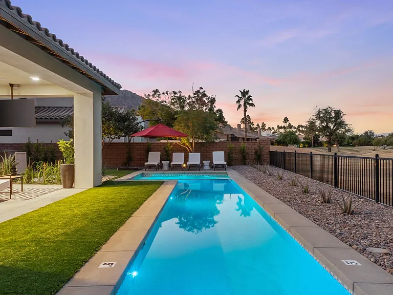 Private Pool