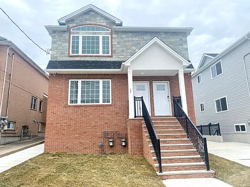 881 Sinclair Ave #2F Photo 1