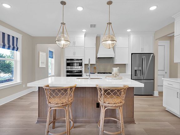 7th image of this home
