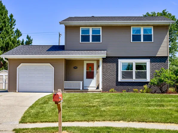 103 Sandburg Ct, Ames, IA 50014