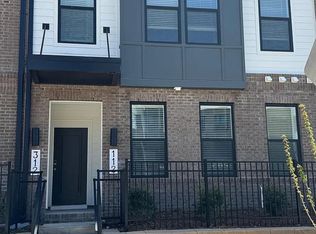 620 Hedrick Ridge Rd #112, Cary, NC 27519