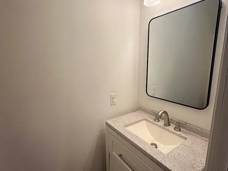 2857 Indianapolis Ave — Photo 5