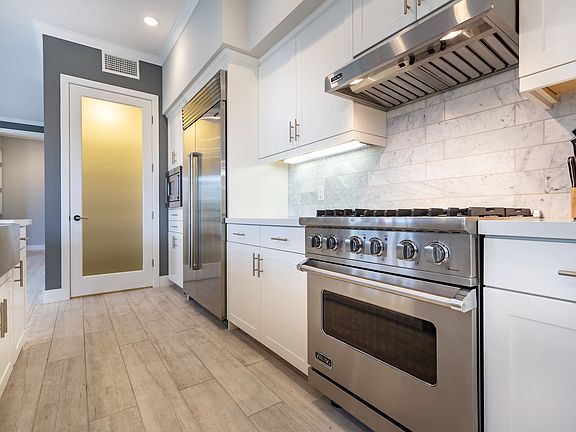 4th image of 5848 Sun Catcher Place #4