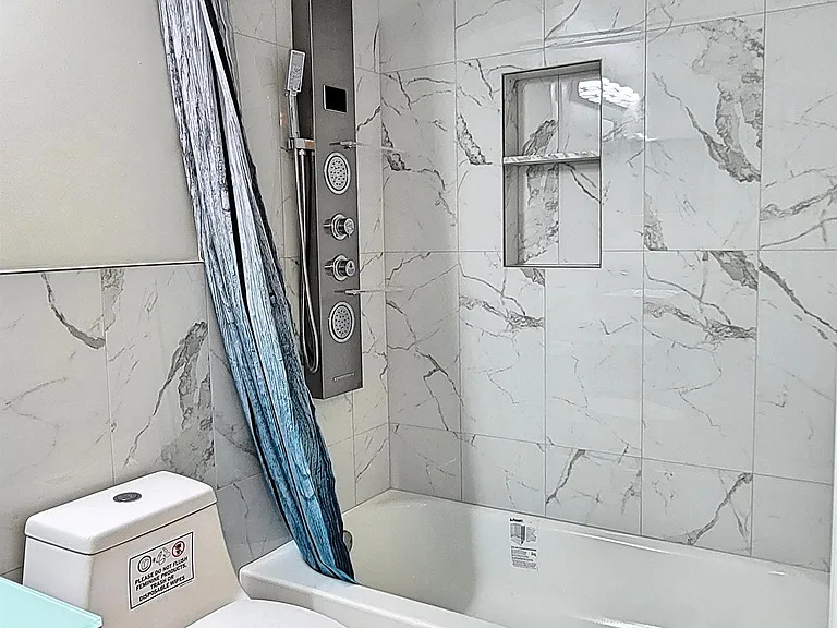 911 Washington Ave #118 — Photo 9