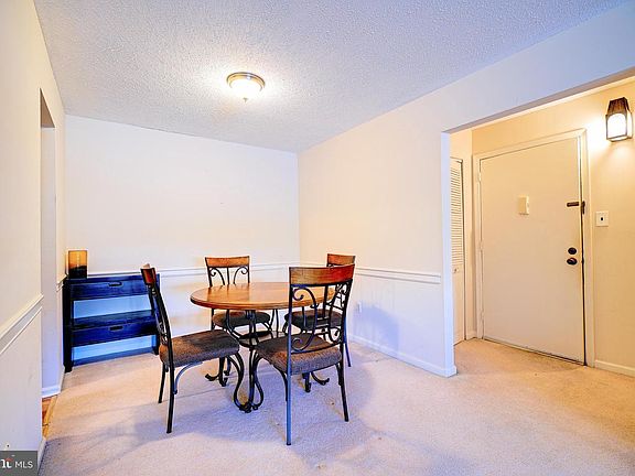 5th image of 143 Riversedge Dr #143