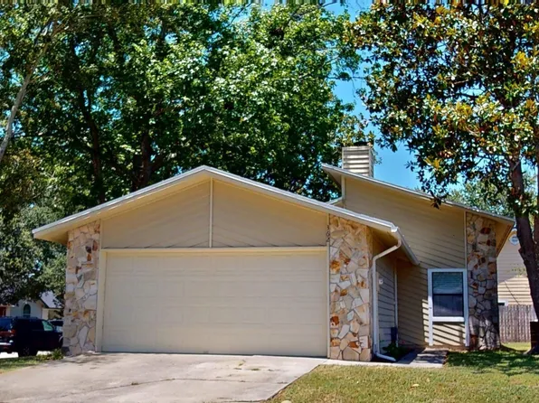 362 Filmore Dr, Jacksonville, FL 32225