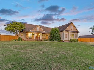 14966 Birchbark St, Athens, AL 35613